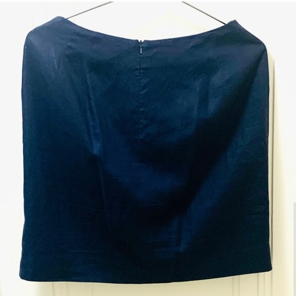 RAFAELLA Linen Navy Front Wrap Mini
Skirt, Crossover Skirt, Draped - Picture 4 of 5